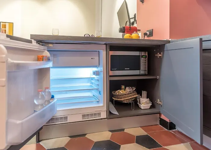 Monocase Apartment